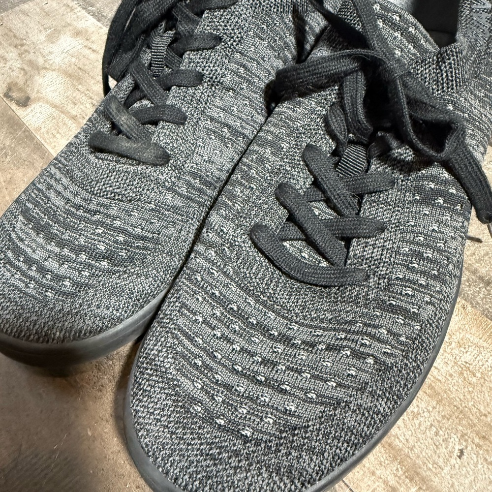 SUAVS Zilker Knit Sneakers •‎ Gray • Lightweight Travel Shoe • W 11.5